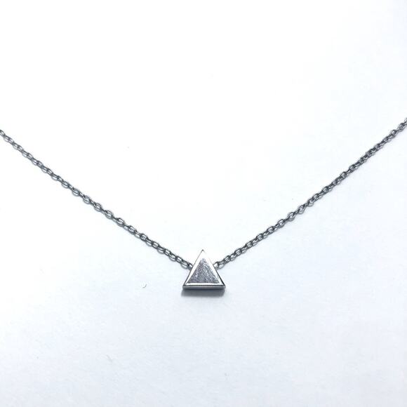925 Sterling Silver Minimalistic Mini Triangle Charm Dainty Chain CN LA - Picture 1 of 8